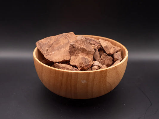 Brutte biter av ren kakaomasse fra Hacienda Victoria Clásico, Ecuador
