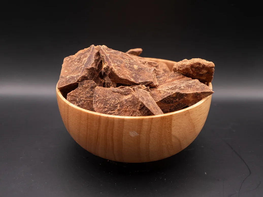 Brutte biter av ren kakaomasse fra Hacienda Victoria Perla, Ecuador
